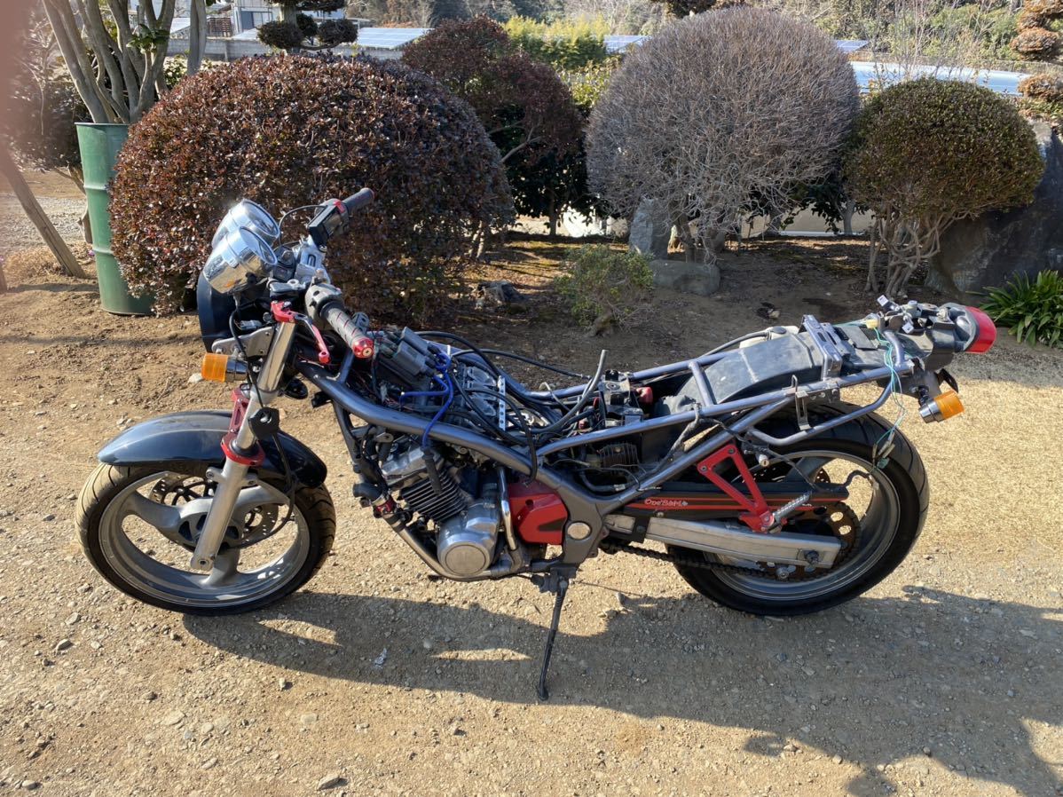 カワサキ バリオス ZR250A レストアベース 部品取り