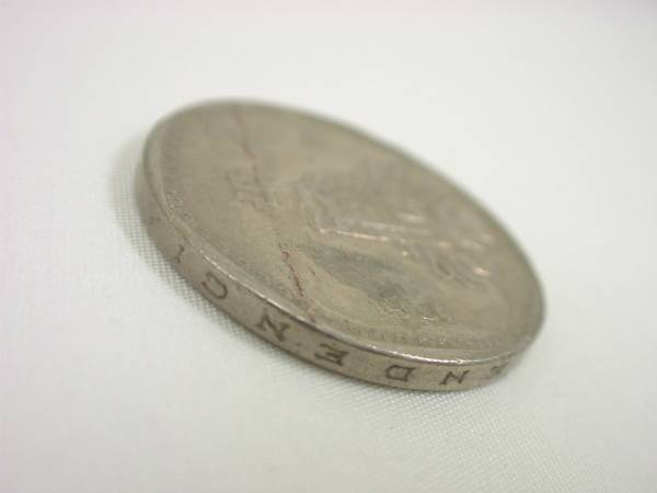 メキシコ合衆国 5ペソ 硬貨・コイン　24_画像3