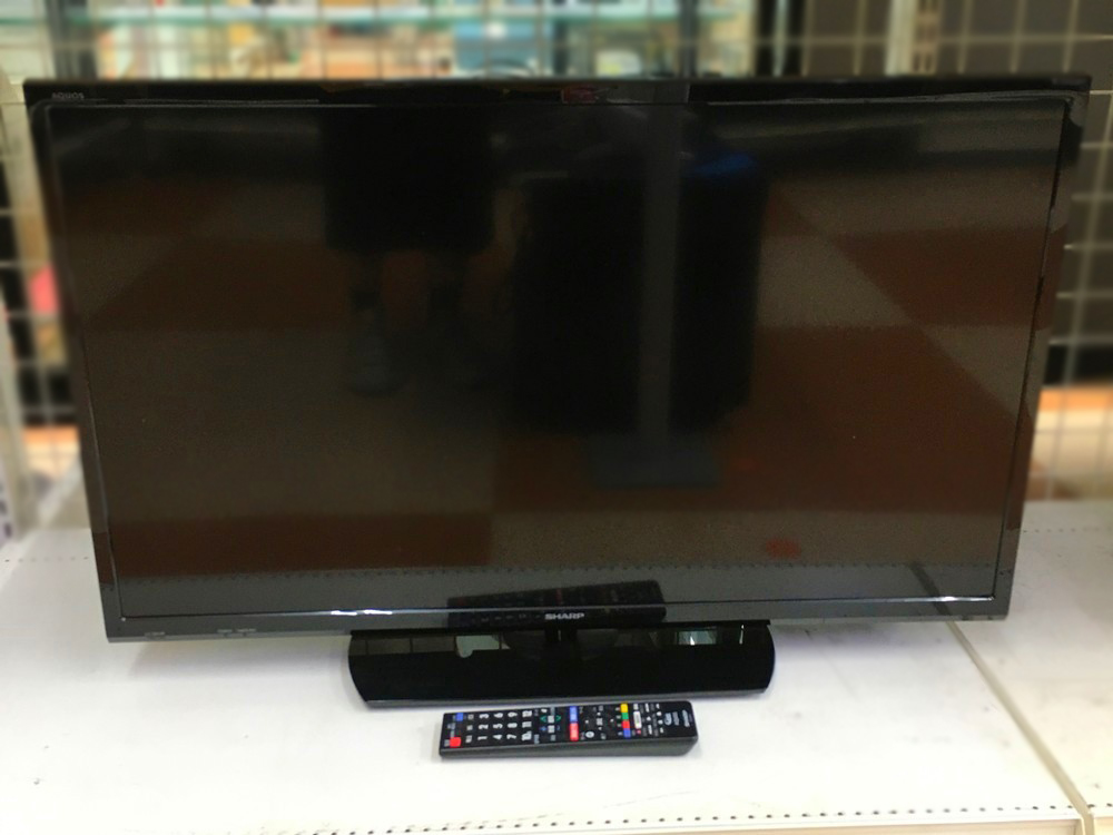 海外最新 SHARP ○【同梱不可】【らくらくA】中古品 32インチ 32型 東京通販サイト SHARP 2017年式 32型AQUOS 液晶テレビ LC-32H40 テレビ