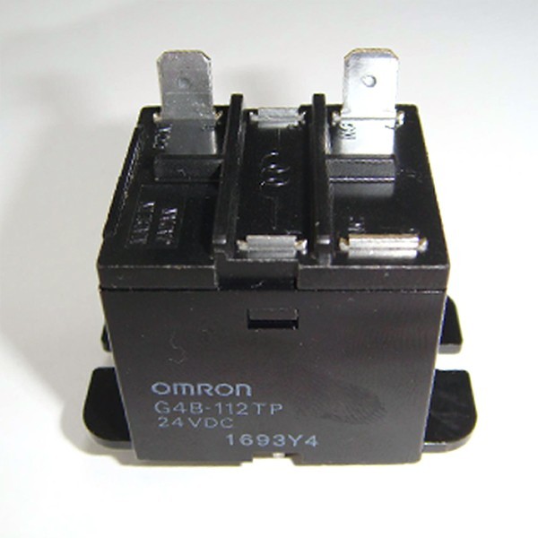 激安直営店 リレー 24VDC 100個 OMRON G4B-112TP リレー