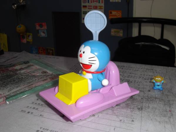 ** супер симпатичный!* распроданный?[ Doraemon. время машина ]* не использовался *boxman= коробка город 