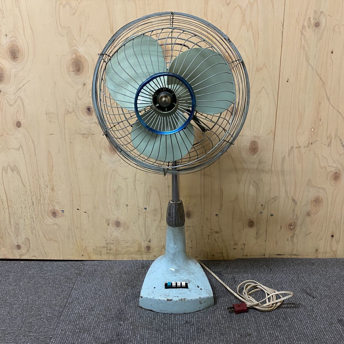 日立 HITACHI A.C. 30cm DESK FAN グリーン 扇風機 3枚羽根 ファン 昭和 レトロ ビンテージ アンティーク 動作確認済み_画像1