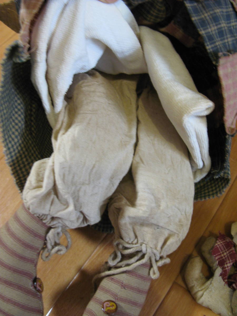 逸品くたびれた手作りの目の無い縫いぐるみ犬のぬいぐるみ人形 逸品くたびれた手作りの目の無い縫いぐるみ犬のぬいぐるみ人形