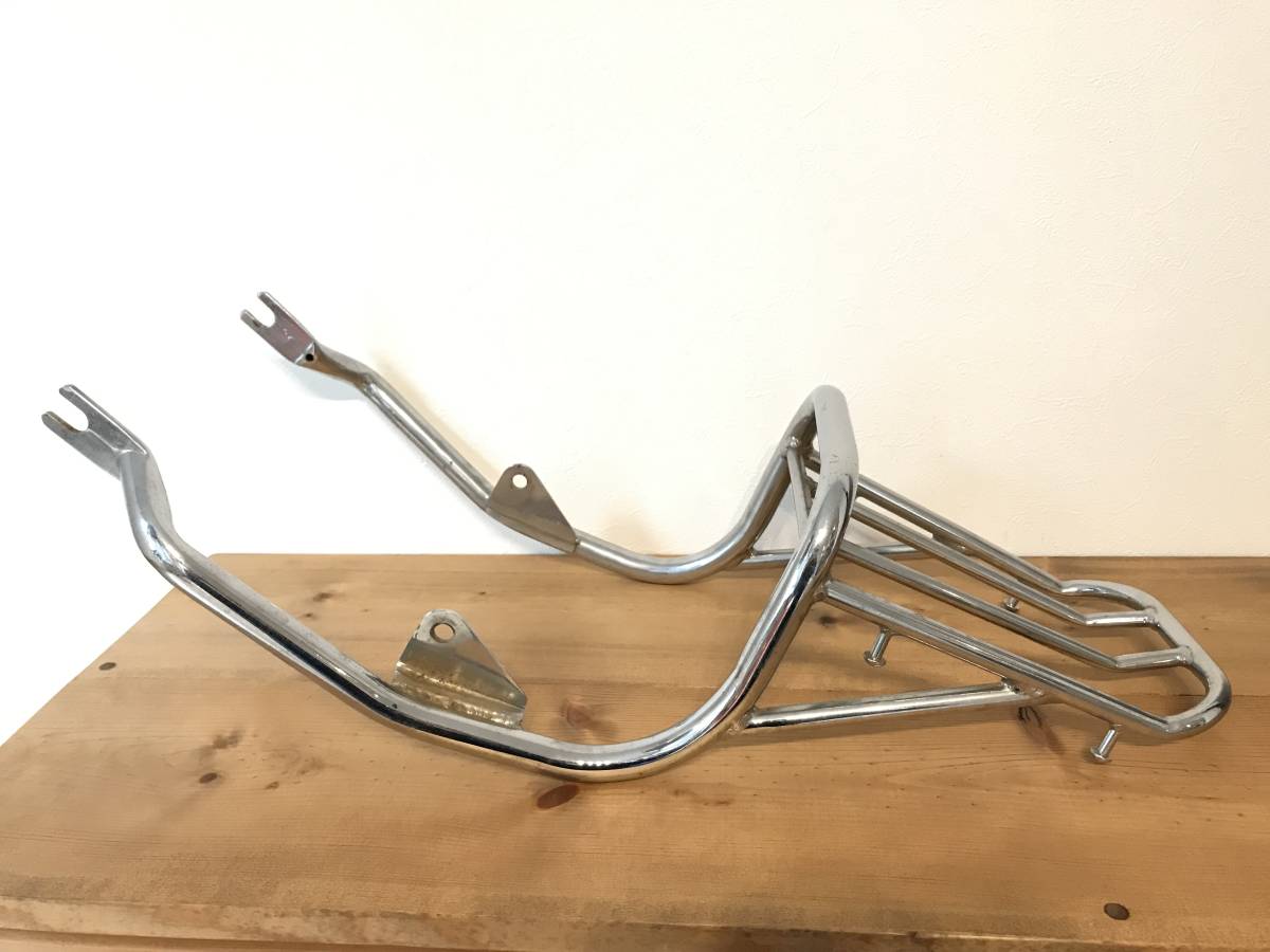 SUZUKI GT380 純正リアキャリア SUZUKI GT380 純正リアキャリア