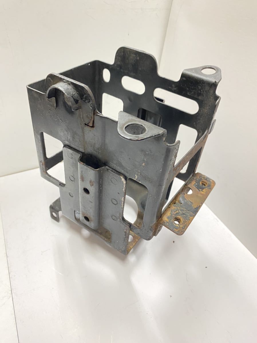 得価在庫 ヤフオク! - カワサキ Z系 純正バッテリーボックス 当時物 Ka
