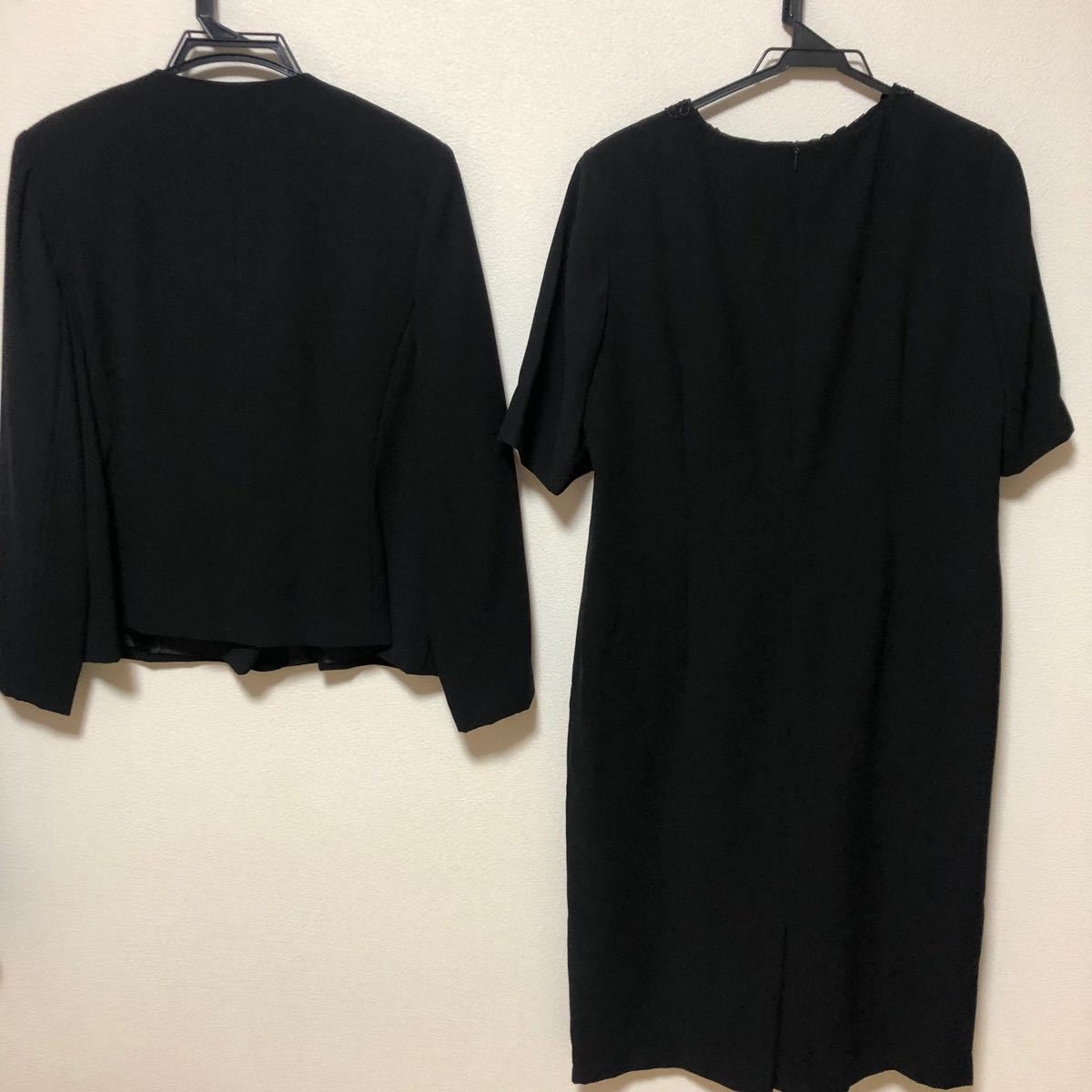 東京ソワール ブラックフォーマル LILYBURN 大きいサイズ スーツ 礼服 ブラックフォーマル