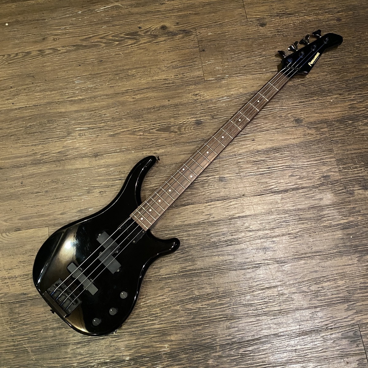 Fernandes FRB-55 REVOLVER Electric Bass エレキベース