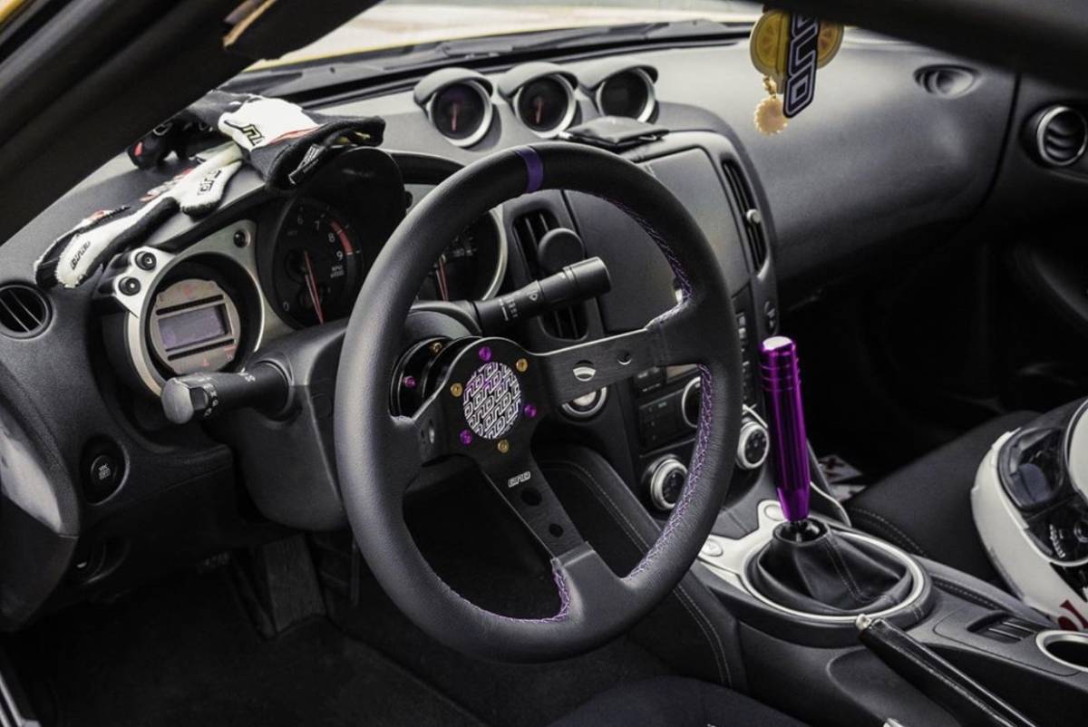 DND Performance Interior Race レザー パープルステッチ ディープ