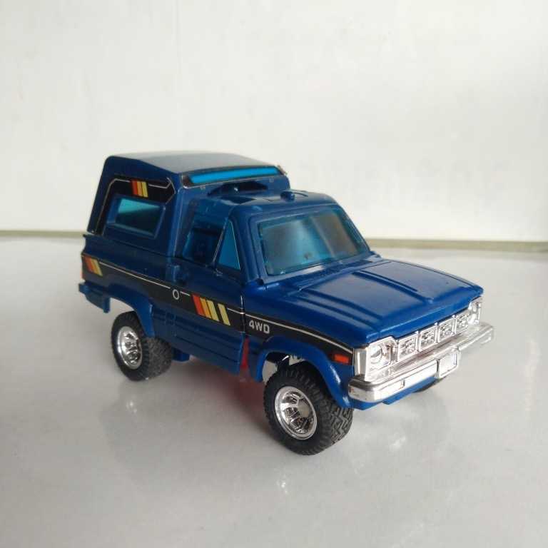 □約40年前 タカラ ダイアクロン カーロボット 4WD ハイラックス □約40年前 タカラ ダイアクロン カーロボット 4WD ハイラックス
