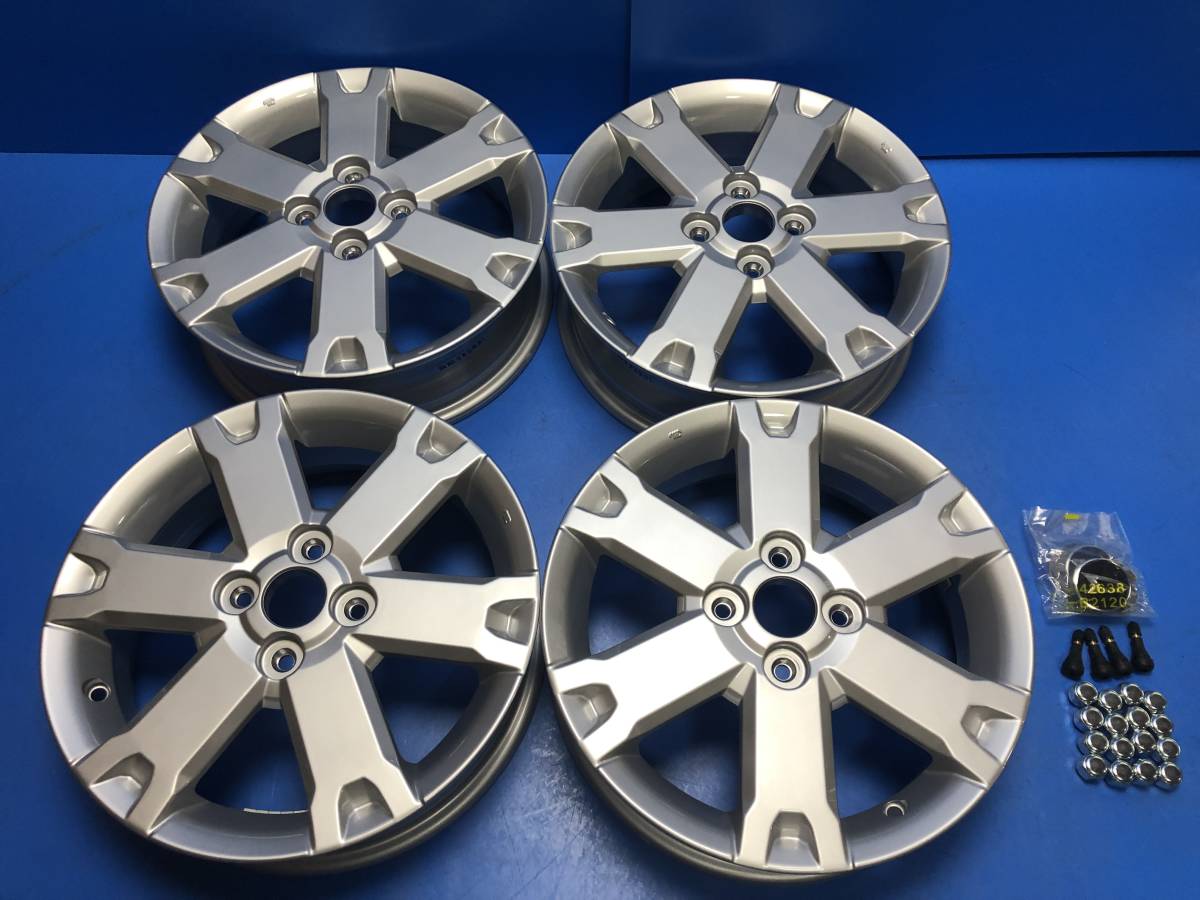 2W320 新車外し ダイハツ タフト シルバー アルミホイール ナット付き