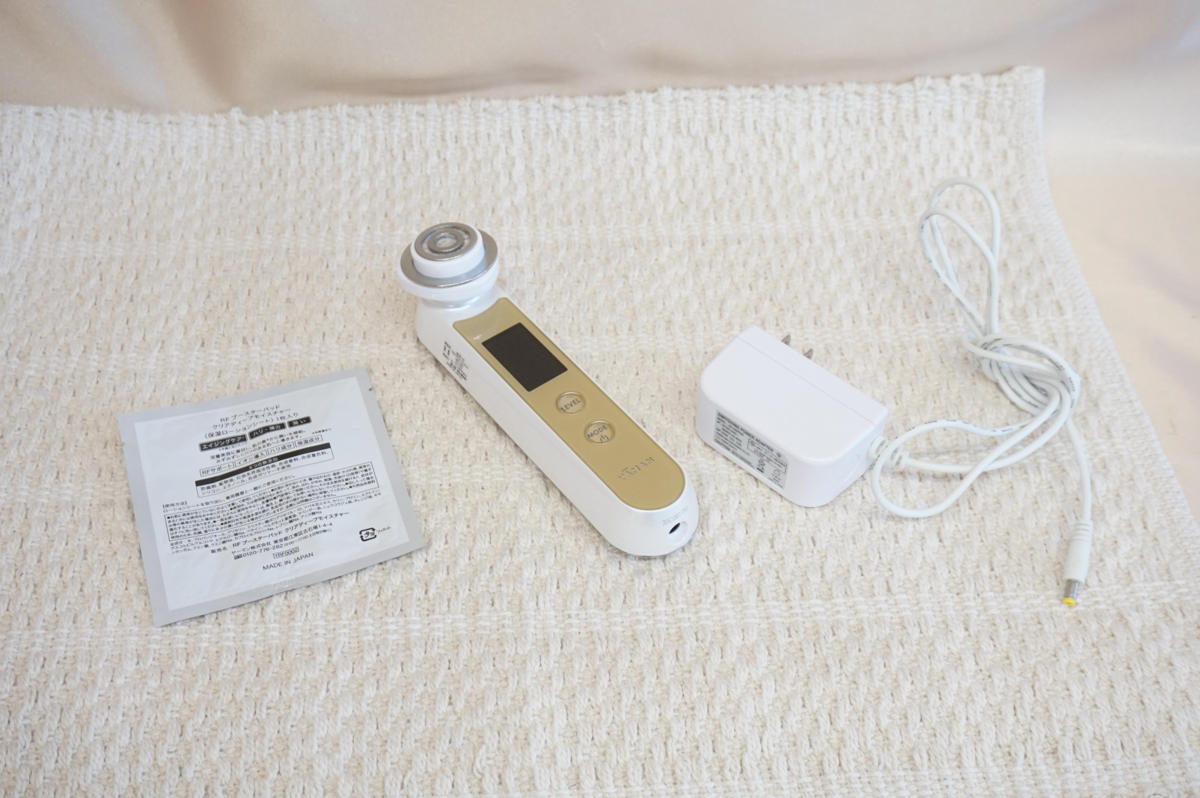 超人気新品 のり様専用 美品 YA-MAN ヤーマン 美顔器 RFボーテ フォト