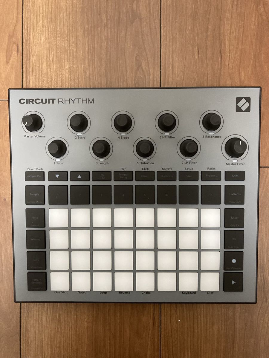 最新作 novation CIRCUIT RHYTHM サーキットリズム dinter.com.hn