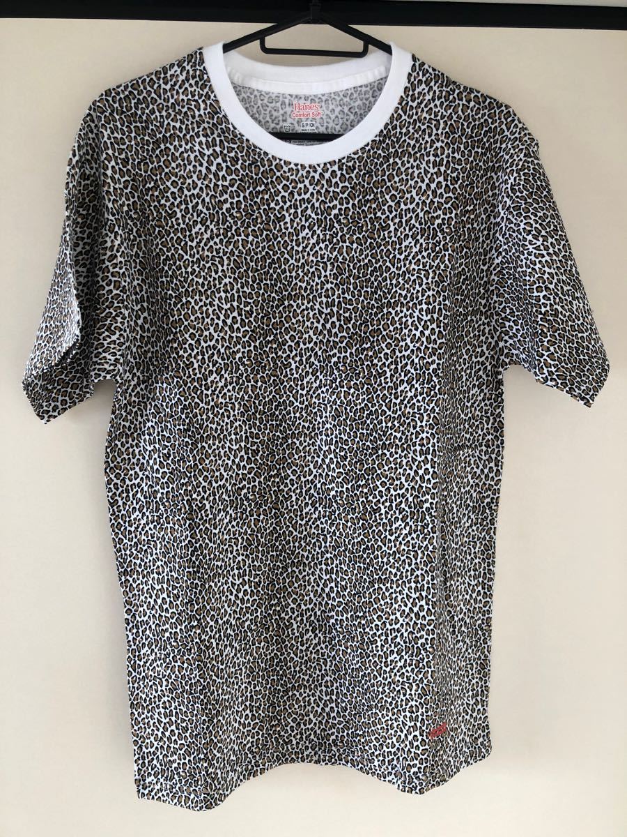 新品未使用品 supreme hanes シュプリーム tシャツ 半袖 豹柄 新品未使用品 supreme hanes シュプリーム tシャツ 半袖 豹柄