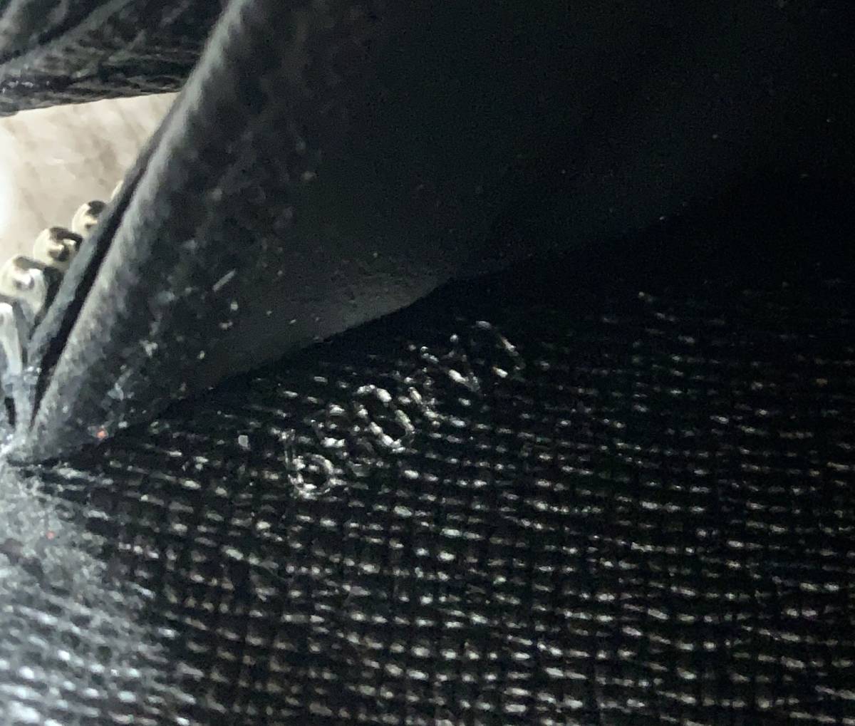 1円売り切り☆廃盤モデル☆定価106,050円☆美品】LOUISVUITTON ルイ