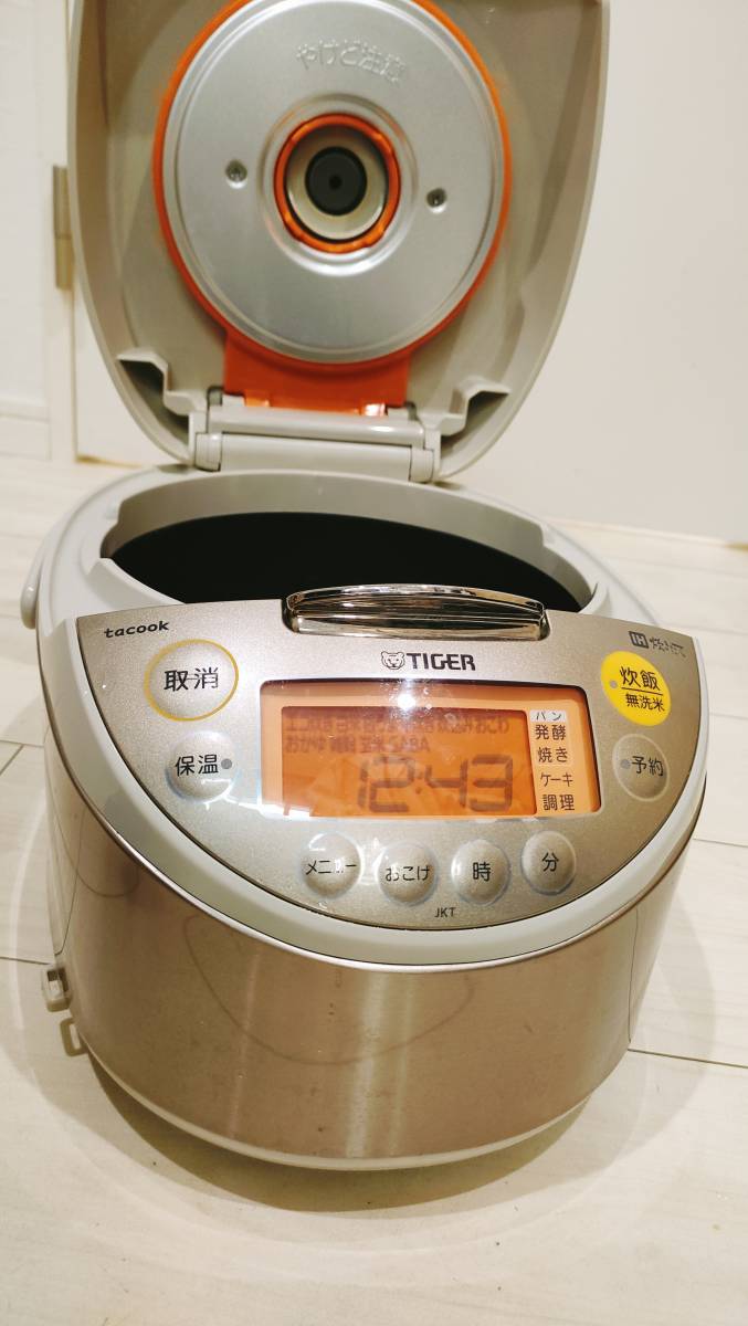 タイガー魔法瓶 IH炊飯ジャー（炊きたて）tacook5.5合炊き JKT-V100（XC）ベージュステンレス 送料無料