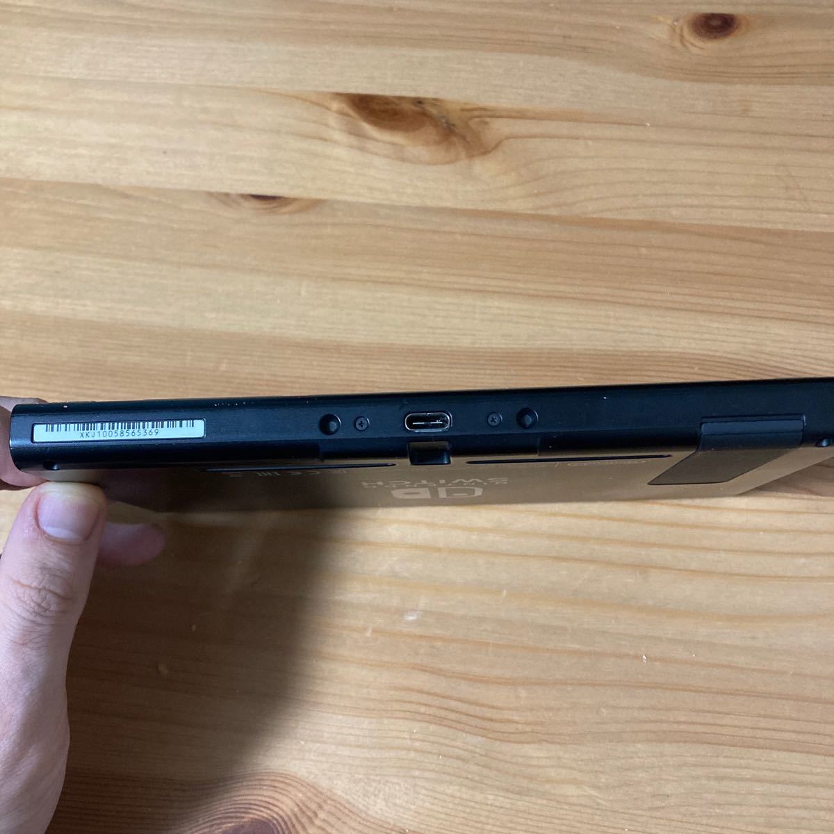 新型ニンテンドースイッチ バッテリー強化版 2020年製 本体のみ