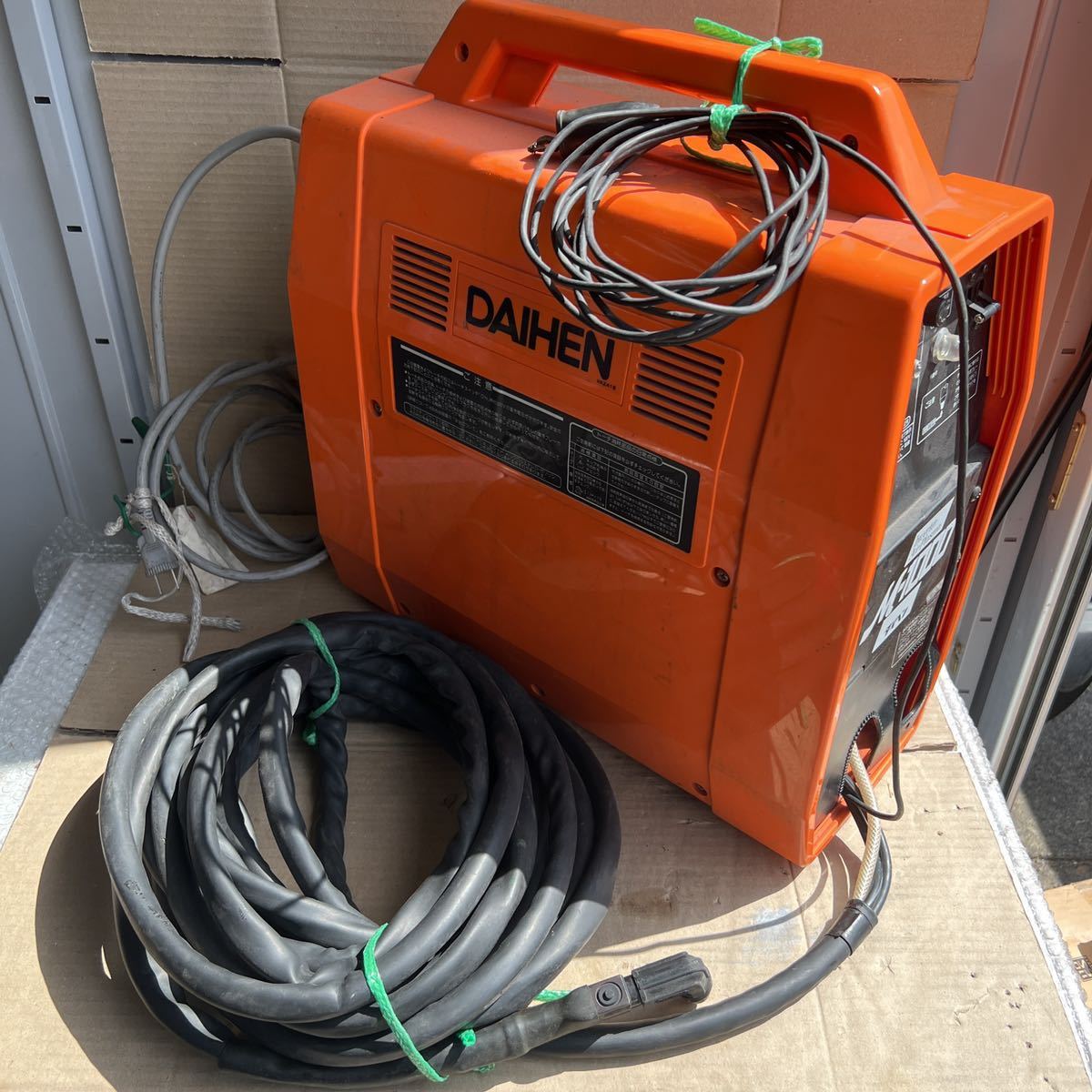 DAIHEN ダイヘン M-1000 コンプレッサー内臓 エアープラズマ切断 DAIHEN ダイヘン M-1000 コンプレッサー内臓 エアープラズマ切断