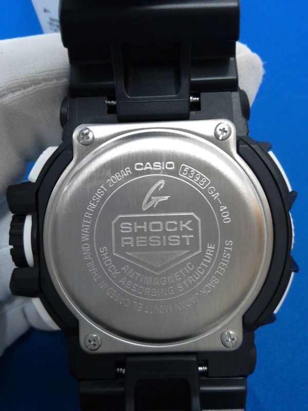 159-KA246◇60k 【新品・稼動品】CASIO G-SHOCK GA-400-1AJF カシオ