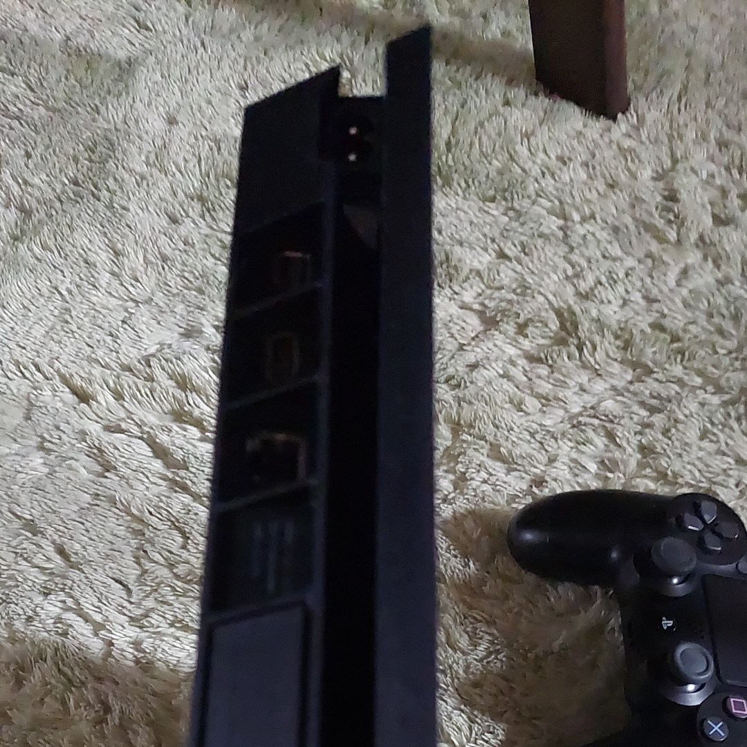 コントローラー＋2個 PS4本体＆HDMIケーブル＆電源ケーブル＋ 