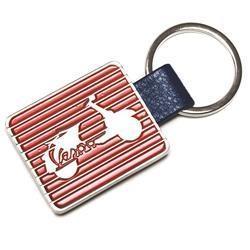 Vespa べスパ キーホルダー 金属製 赤 レッド Key Chain FORME red metal 35x80 mm_画像3