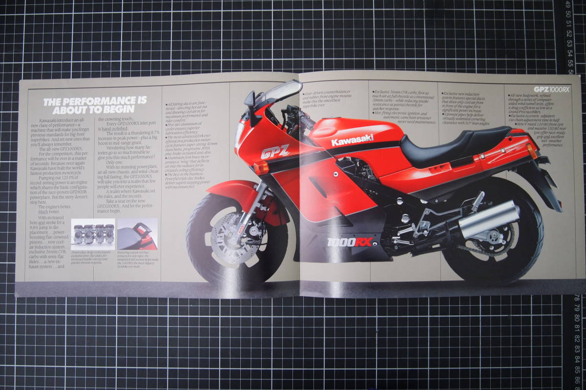 D-0428　KAWASAKI　GPZ1000RX　カワサキオートバイ　バイク　カタログ　パンフレット　ポスター_画像2