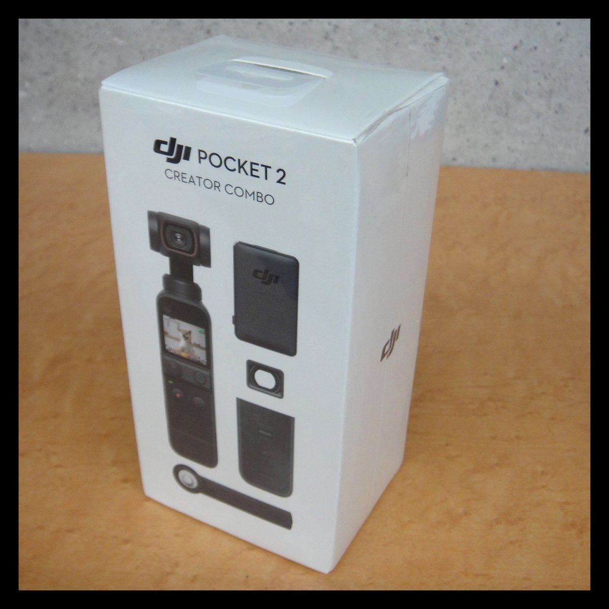 3373T 未使用品 DJI POCKET 2 CREATOR COMBO 4K ジンバルカメラ