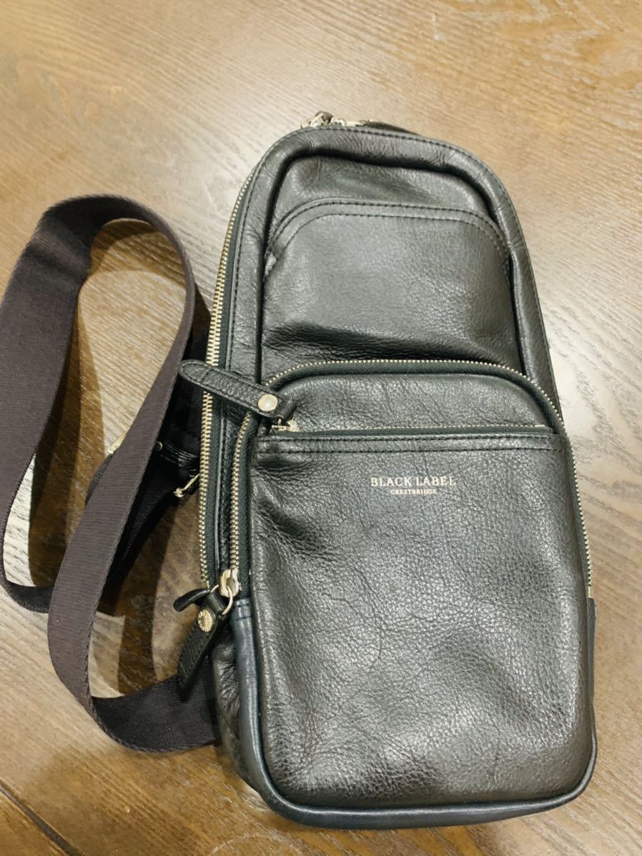 美品】ブラックレーベル クレストブリッジ レザー ボディバッグ
