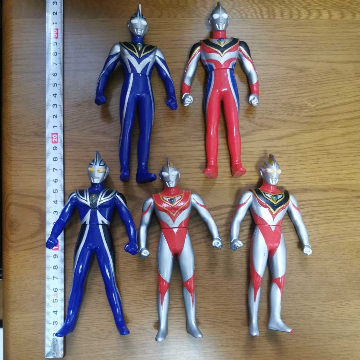 ウルトラマンアグル　フィギュアセット　未開封