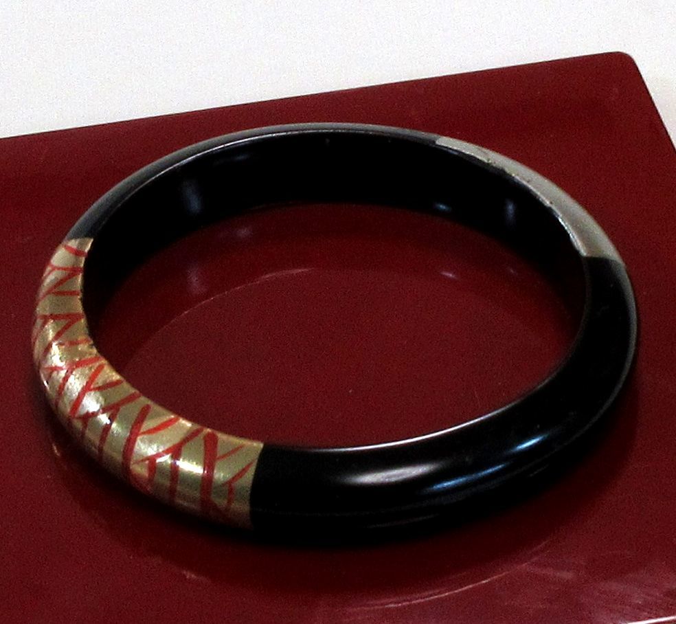 * hand .. lacqering * Aizu paint wooden lacquer paint bracele .. type black paint blue sea wave * free shipping 