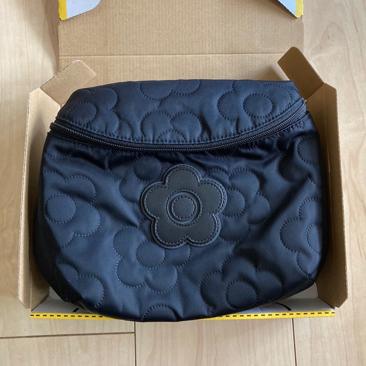 MARY QUANT マリークワント マリクワ バッグ ボディバッグ MARY QUANT マリークワント マリクワ バッグ ボディバッグ