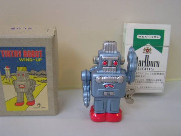 新品　■　｛　ブリキのおもちゃ　｝　ゼンマイで動くロボット　ブル－　■_画像3