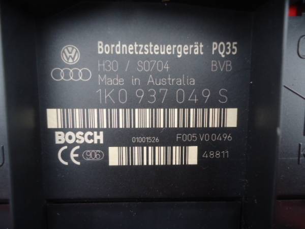 *VW Golf 5 1KBLX computer body control module 1K0937049S*