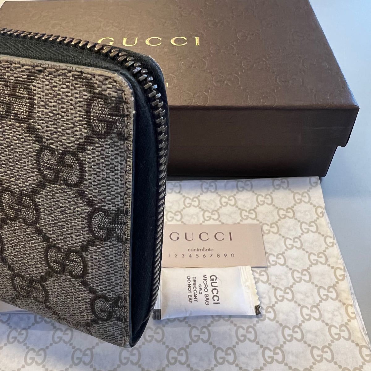 未使用に近い！ グッチ GUCCI 財布 長財布 GGスプリーム パール