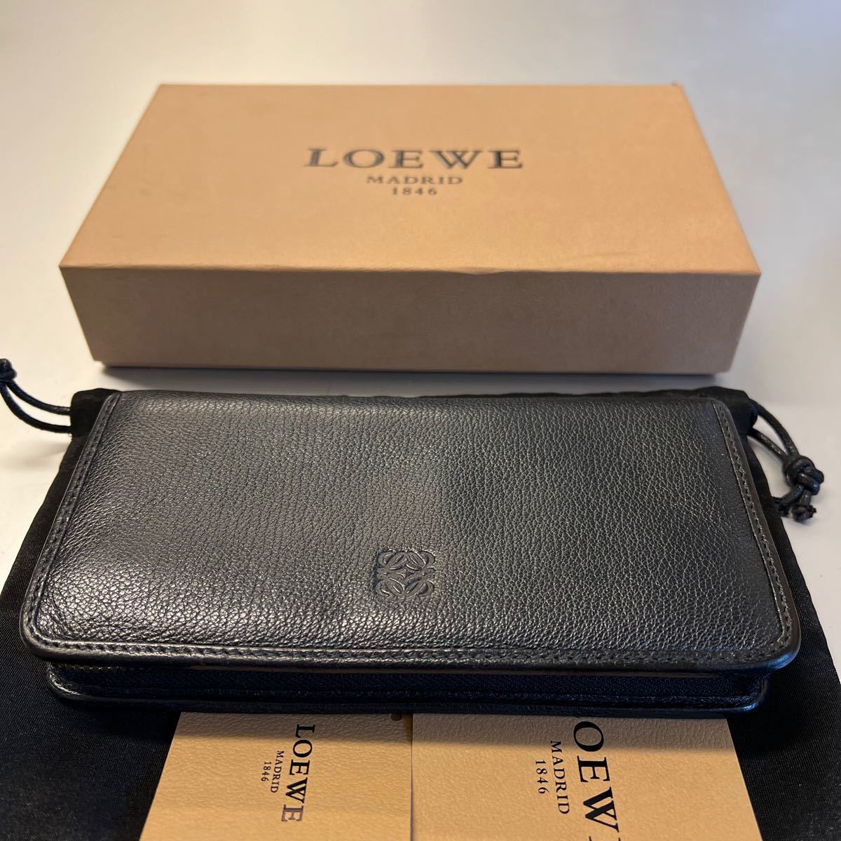 新品同様! ロエベ LOEWE 財布 長財布 アマソナ ラウンドファスナー
