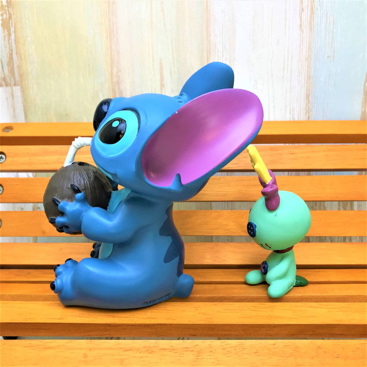 激レア美品】リロ&スティッチLilo & Stitchベンチプランタースタンド