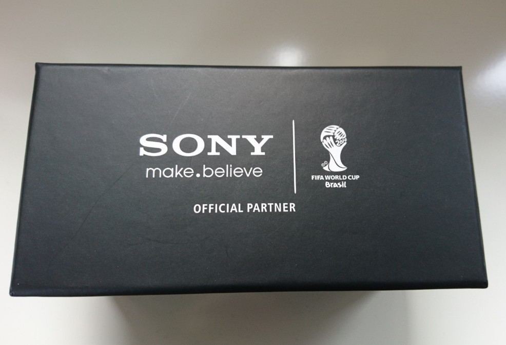 新品 FIFA ワールドカップ ブラジル トロフィー レプリカ 2014年 新品 FIFA ワールドカップ ブラジル トロフィー レプリカ 2014年