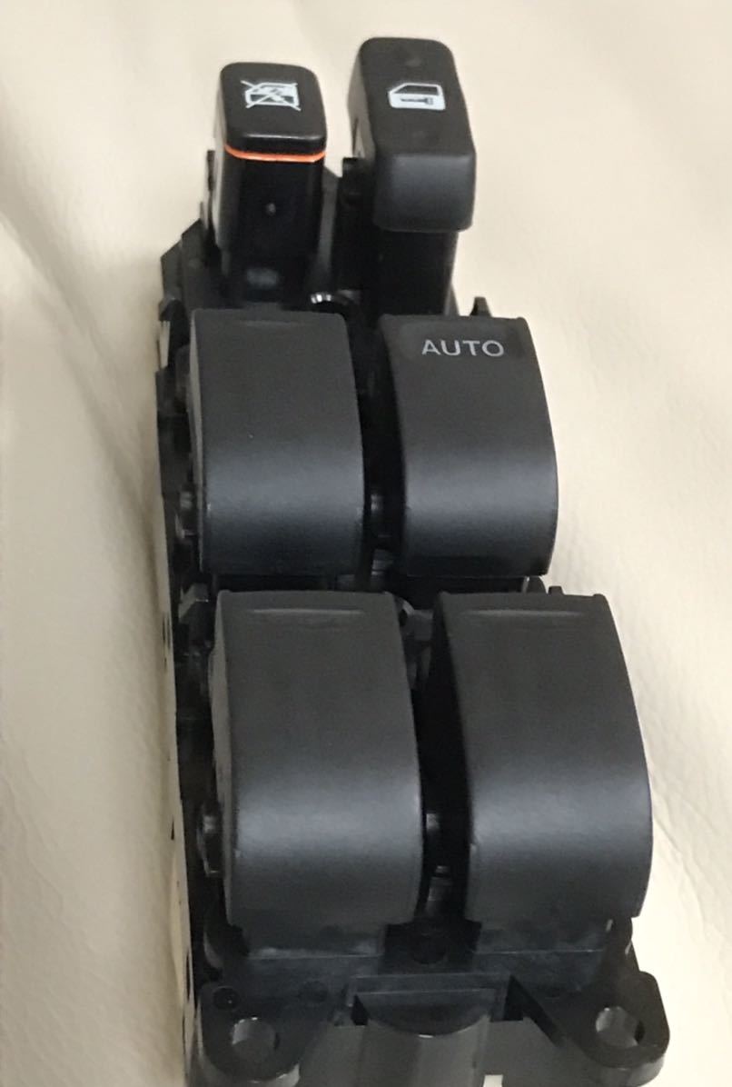 新品!JZX100 チェイサークレスタマーク2 パワーウィンドウスイッチ