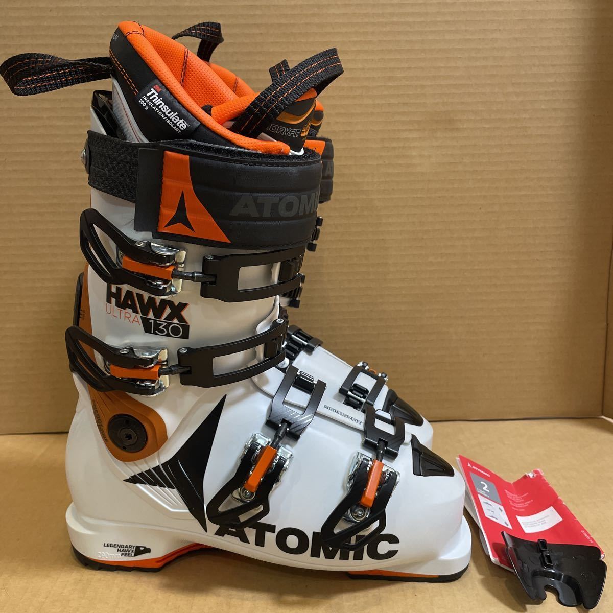 超軽量高性能ブーツ 新品 送料込 定価95590円【25.0-25.5】ATOMIC HAWX