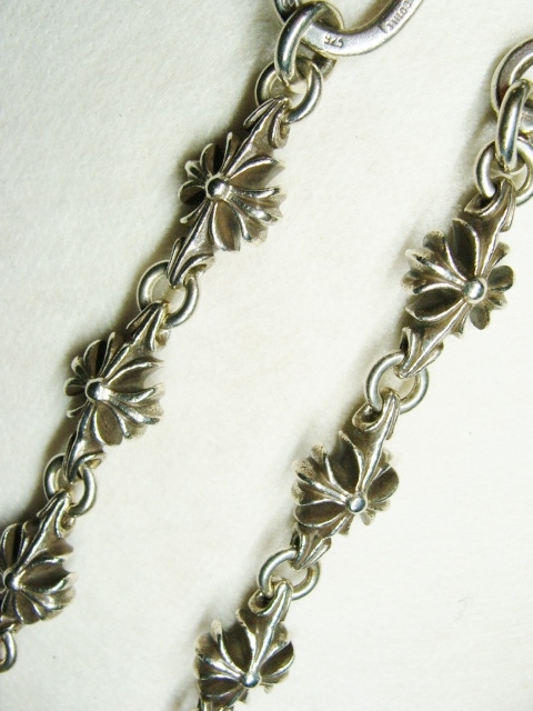 CHROME HEARTS クロムハーツ CH カットアウト クロス 1 クリップ CHROME HEARTS クロムハーツ CH カットアウト クロス 1 クリップ