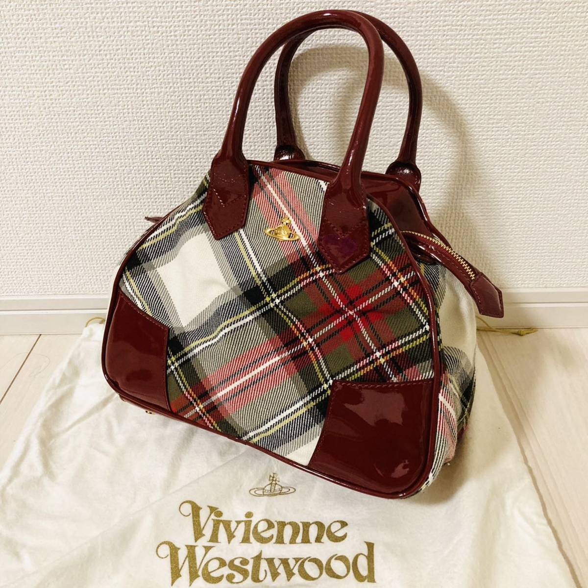 ★即決★ Vivienne Westwood ヴィヴィアンウエストウッド ハンドバッグ チェック柄 赤 ボルドー オーブ エキシビション ビビアン