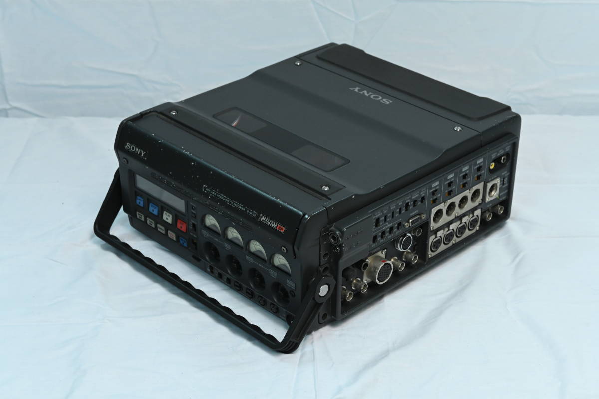 SONY BVW-50 業務用ベータカムSPポータブルビデオレコーダー　ジャンク_画像1
