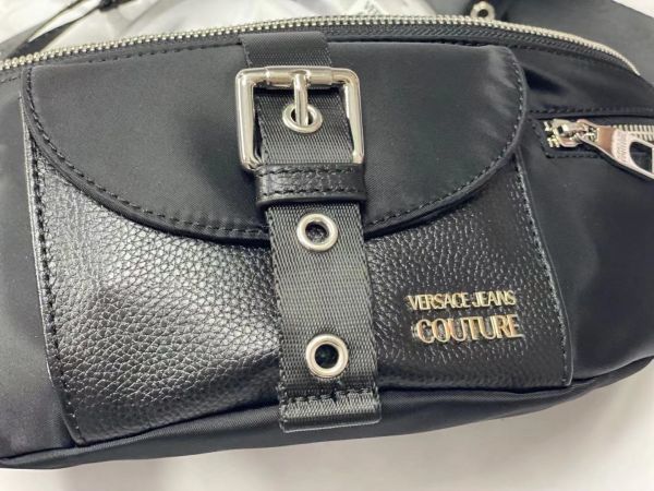新品未使用】 VERSACE JEANS COUTURE ポーチ ブラック-