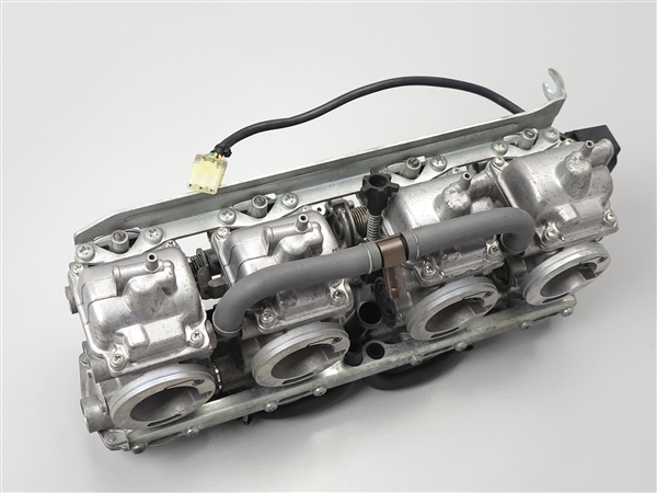cb1300 SC 40純正キャブ-