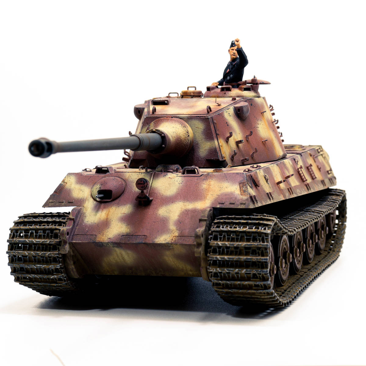 Yahoo!オークション - 【完成品】1/35 ドイツ軍 重戦車 キングタイガー