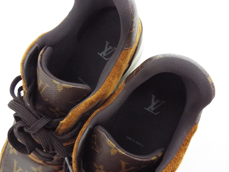 新品同様 LOUIS VUITTON ルイヴィトン LVトレイナー メンズ スニーカー