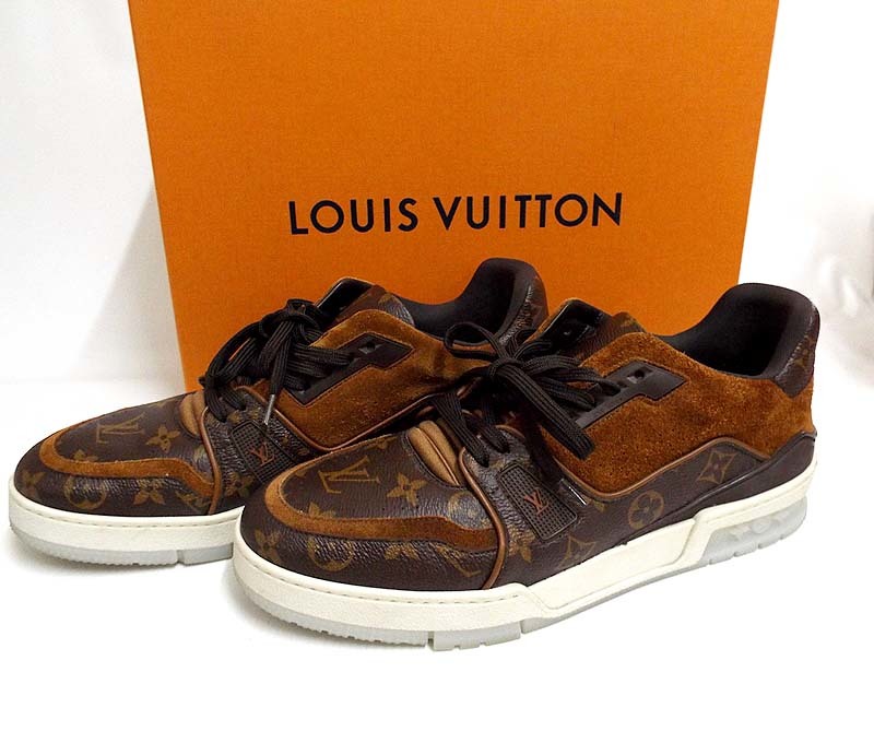 お金を節約 新品同様 LOUIS VUITTON ルイヴィトン LVトレイナー メンズ