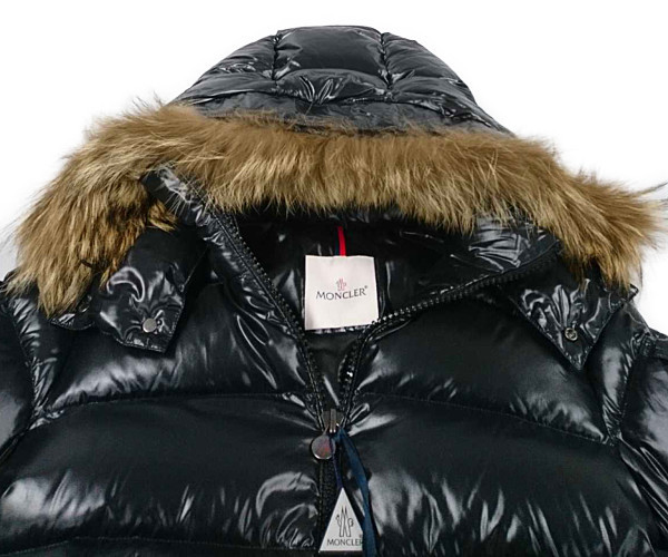 45%割引S柔らかい MONCLER モンクレール 21AW G20911A00171 MAYA FUR 超歓迎 MONCLER★ダウンコート モンクレール courvite コーベット ダウンジャケット