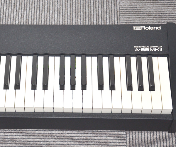 超歓迎された】 ローランド A-88MK2 MIDI コントローラー rusinova.pl