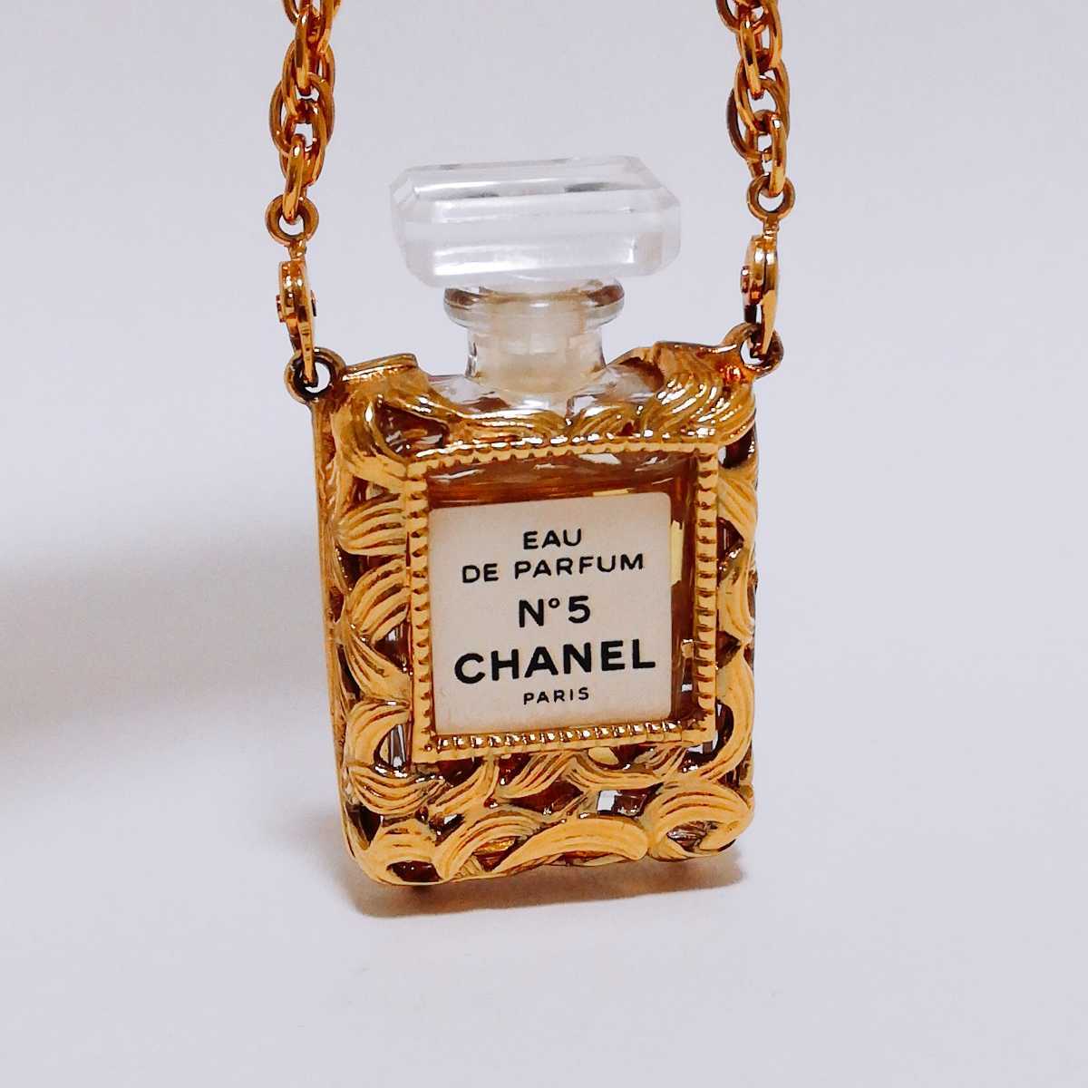 送料無料★CHANEL★シャネル NO.5 オードゥパルファム★香水ネックレス レア ヴィンテージ アクセサリー 希少 CHANEL NO.5 EDP  ペンダント