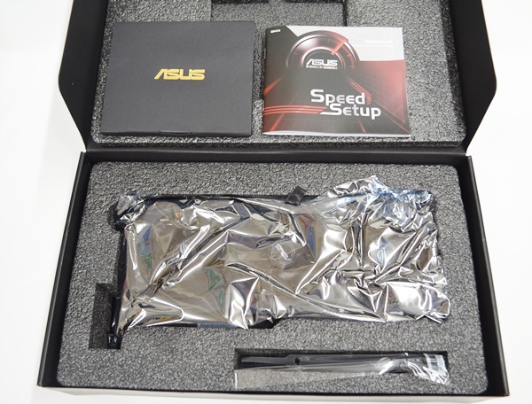 良品 ASUS ROG-STRIX-RTX2080TI-O11G-GAMING グラフィックボード